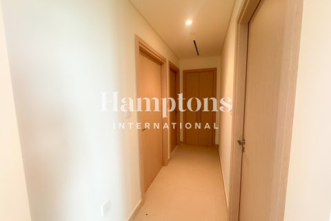 Apartmen di The Views, Dubai, UAE 3 bilik tidur, 177.53763300 meter persegi № 736000 - foto 25