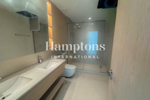 Apartmen di The Views, Dubai, UAE 3 bilik tidur, 177.53763300 meter persegi № 736000 - foto 5