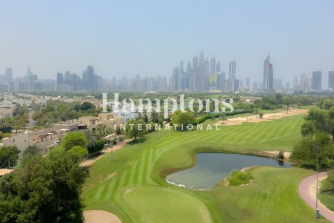 Apartmen di The Views, Dubai, UAE 3 bilik tidur, 177.53763300 meter persegi № 736000 - foto 10