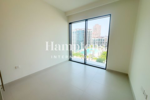 Apartmen di The Views, Dubai, UAE 3 bilik tidur, 177.53763300 meter persegi № 736000 - foto 28