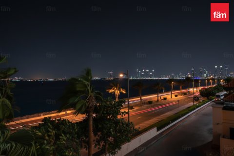 Palm Jumeirah, Dubai, UAE의 판매용 아파트 침실 2개, 170.6제곱미터 번호 678174 - 사진 7
