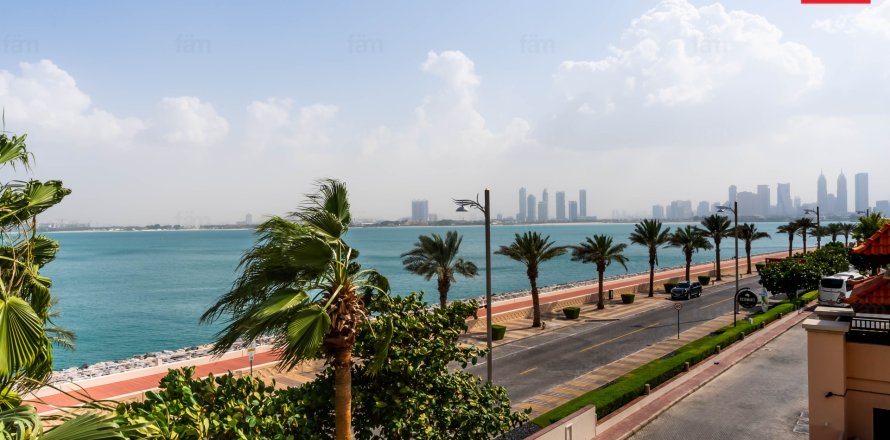 Palm Jumeirah, Dubai, UAE의 아파트 침실 2개, 170.6제곱미터 번호 678174