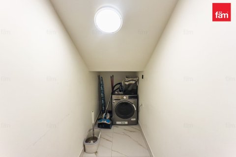 Villa itt: Dubai, EAE, 4 hálószoba, 293.8 m², azonosító: 678201 - fénykép 12