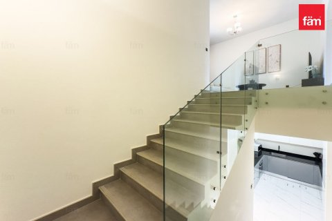 Villa itt: Dubai, EAE, 4 hálószoba, 293.8 m², azonosító: 678201 - fénykép 13