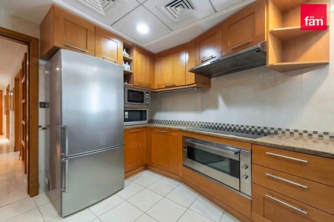 Lägenhet till försäljning i Dubai Marina, Dubai, UAE 3 sovrum, 201.4 kvm Nr. 761025 - fotografi 27