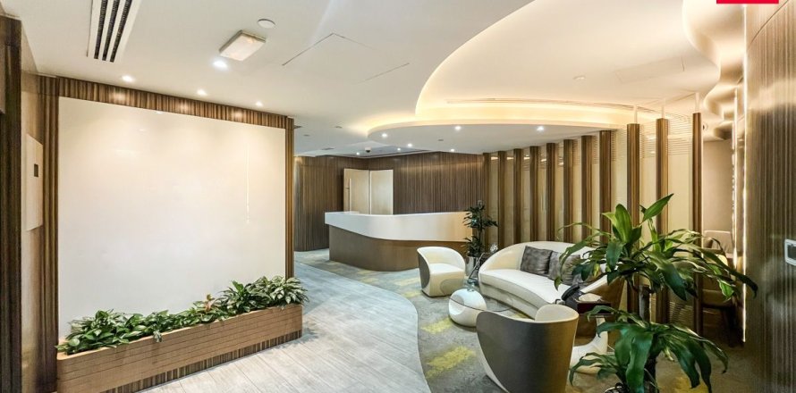 Zyrë në Business Bay, Dubai, Emiratet e Bashkuara Arabe 281.6 m2. № 661770