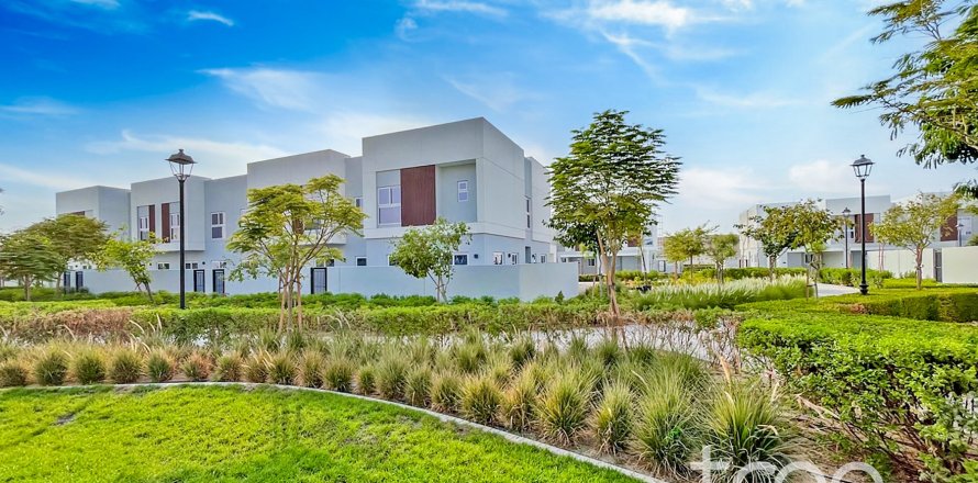 Townhouse di Dubai Land, Dubai, UEA 3 kamar tidur, 179.02 m2 nomor 761442