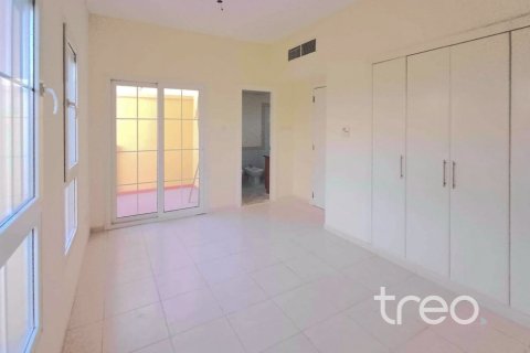 Villa à louer à The Springs, Dubai, EAU 2 chambres, 153.01 m2 № 761441 - photo 4