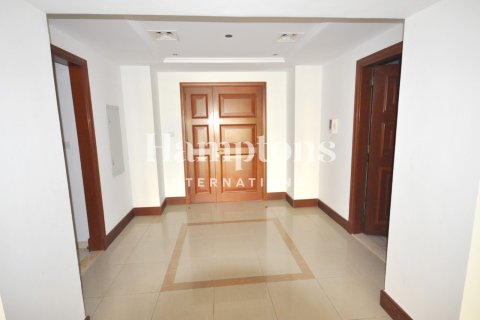 Apartment til leje i Palm Jumeirah, Dubai, UAE 3 soveværelser, 308.62376600 kvm № 754645 - foto 10