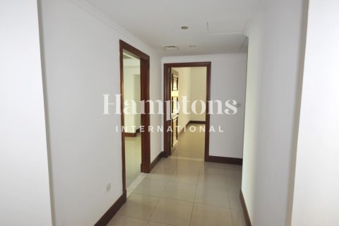 Apartment til leje i Palm Jumeirah, Dubai, UAE 3 soveværelser, 308.62376600 kvm № 754645 - foto 17