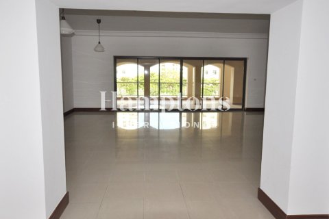 Apartment til leje i Palm Jumeirah, Dubai, UAE 3 soveværelser, 308.62376600 kvm № 754645 - foto 20