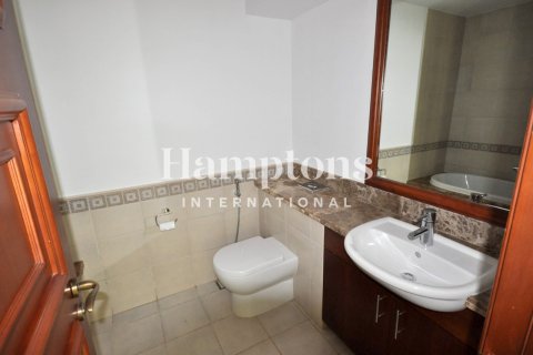 Apartment til leje i Palm Jumeirah, Dubai, UAE 3 soveværelser, 308.62376600 kvm № 754645 - foto 15