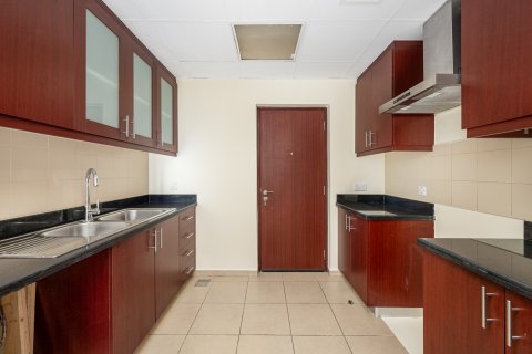 Apartemen di Jumeirah Beach Residence, Dubai, UEA 2 kamar tidur, 120.81 m2 nomor 749403 - foto 13