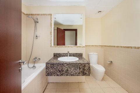 Apartemen di Jumeirah Beach Residence, Dubai, UEA 2 kamar tidur, 120.81 m2 nomor 749403 - foto 14