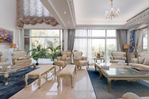 Vila v Jumeirah Islands, Dubai, SAE 4 ložnice, 818.68 m² Č.: 749402 - fotografie 6
