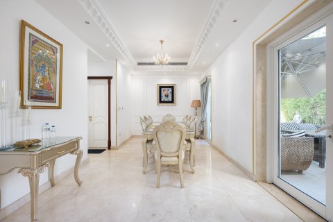 Vila v Jumeirah Islands, Dubai, SAE 4 ložnice, 818.68 m² Č.: 749402 - fotografie 12