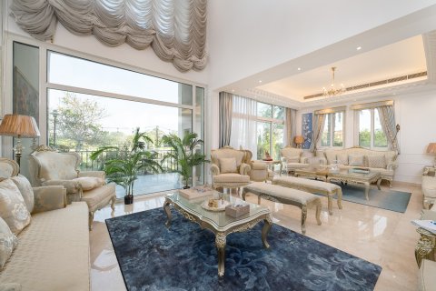 Vila v Jumeirah Islands, Dubai, SAE 4 ložnice, 818.68 m² Č.: 749402 - fotografie 7
