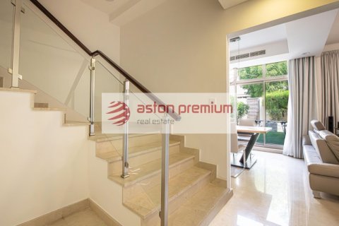 Rumah bandar di Meydan, Dubai, UAE 3 bilik tidur, 235 meter persegi № 688146 - foto 14