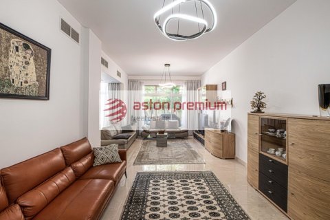 Rumah bandar di Meydan, Dubai, UAE 3 bilik tidur, 235 meter persegi № 688146