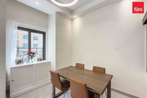 Apartment til salg i Al Furjan, Dubai, UAE 2 soveværelser, 121 kvm № 641406 - foto 6