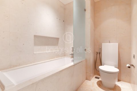 Apartament në Downtown Dubai (Downtown Burj Dubai), Emiratet e Bashkuara Arabe 2 dhoma gjumi, 189.3 m2. № 669245 - Foto 16
