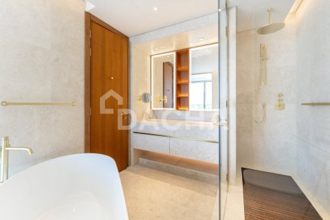 Apartment til salg i Palm Jumeirah, Dubai, UAE 3 soveværelser, 188 kvm № 717742 - foto 9