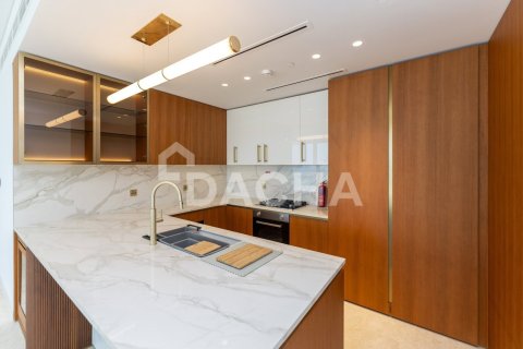 Apartment til salg i Palm Jumeirah, Dubai, UAE 3 soveværelser, 188 kvm № 717742 - foto 18