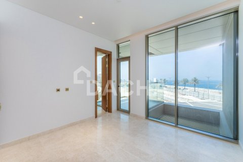 Apartment til salg i Palm Jumeirah, Dubai, UAE 3 soveværelser, 188 kvm № 717742 - foto 12