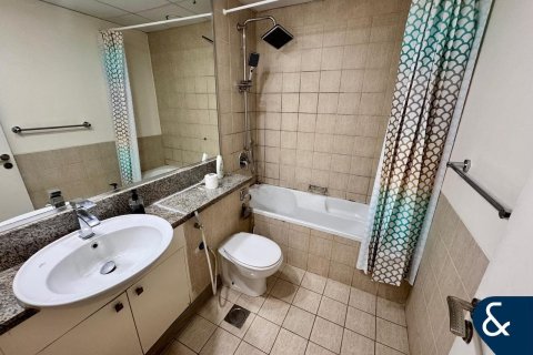 Appartement te koop in Greens, Dubai, VAE 3 slaapkamers, 155 vr.m., nr 666388 - foto 15