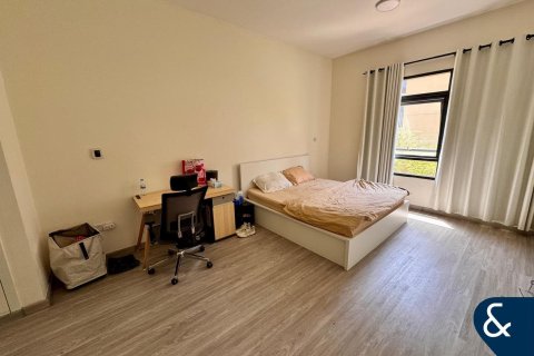 Appartement te koop in Greens, Dubai, VAE 3 slaapkamers, 155 vr.m., nr 666388 - foto 16