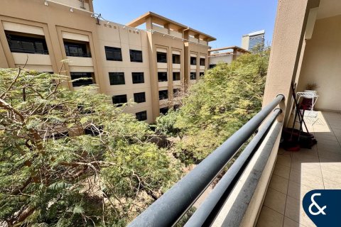 Appartement te koop in Greens, Dubai, VAE 3 slaapkamers, 155 vr.m., nr 666388 - foto 3