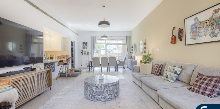 Apartament w Greens, Dubai, ZEA 2 sypialnie, 146 mkw. nr 666387