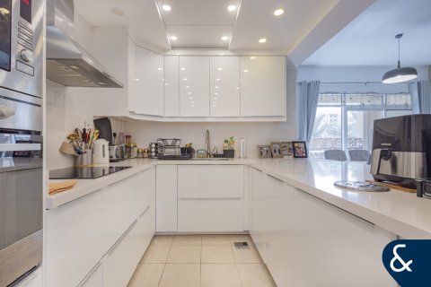 Apartman u Greens, Dubai, UAE 2 spavaćih soba, 146 m2 Br. 666387 - fotografija 4