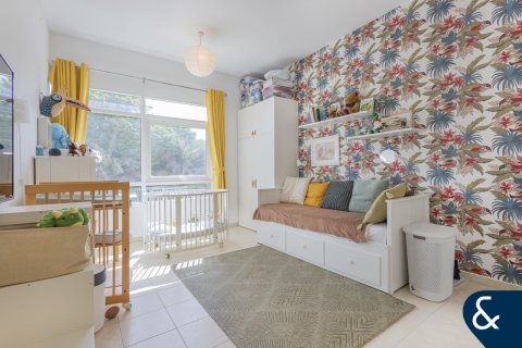 Apartman u Greens, Dubai, UAE 2 spavaćih soba, 146 m2 Br. 666387 - fotografija 11