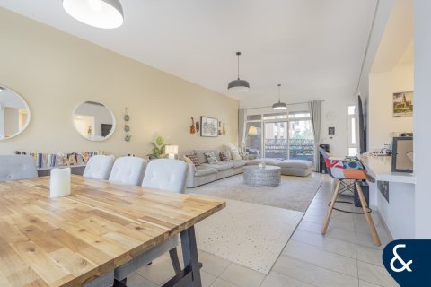 Apartman u Greens, Dubai, UAE 2 spavaćih soba, 146 m2 Br. 666387 - fotografija 3