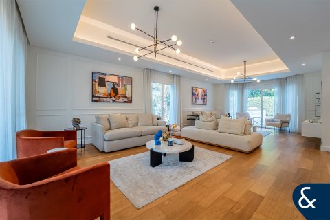 Villa te koop in Motor City, Dubai, VAE 4 slaapkamers, 399 vr.m., nr 666393 - foto 8