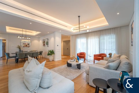 Villa te koop in Motor City, Dubai, VAE 4 slaapkamers, 399 vr.m., nr 666393 - foto 6