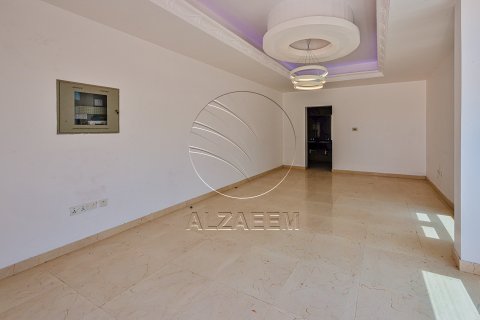 Villa te huur in Abu Dhabi, VAE 10 slaapkamers, 800 vr.m., nr 662944 - foto 9