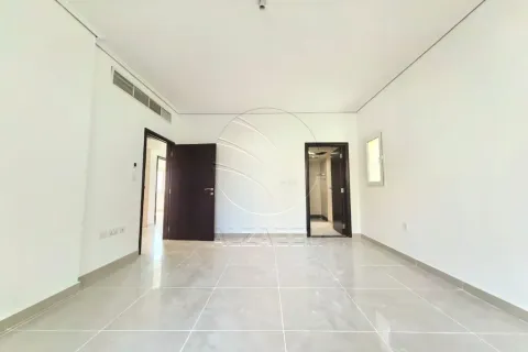 Villa itt: Abu Dhabi, EAE, 5 hálószoba, 273 m², azonosító: 662940 - fénykép 4