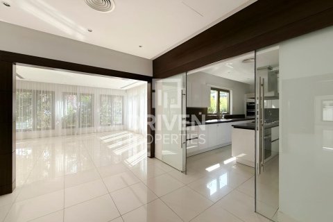 Вилла Пальма Джумейра, Дубай, БАӘ-да 6 жатын бөлмелер, 1245.37 м² № 757019 - фото 17