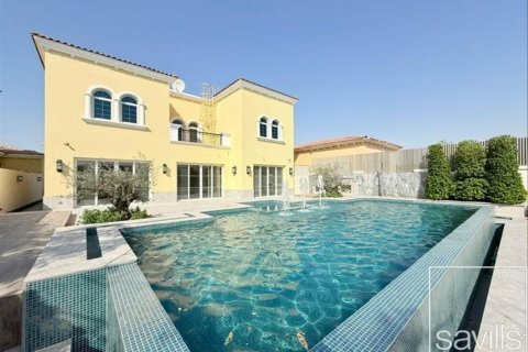 Jumeirah Park、Dubai、UAE にあるヴィラ販売中 3ベッドルーム、680 m2、No642023 - 写真 1