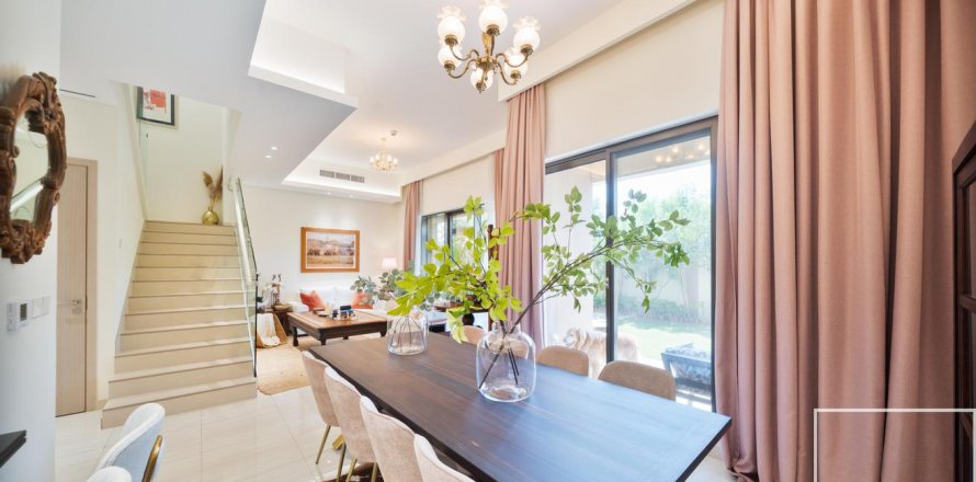 Townhouse di Dubai Sports City, UEA 4 kamar tidur, 237 m2 nomor 642024
