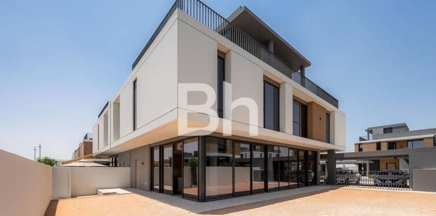Kuća u nizu u gradu Arabian Ranches 3, Dubai, UAE 4 spavaće sobe, 302 m2 Br. 642466