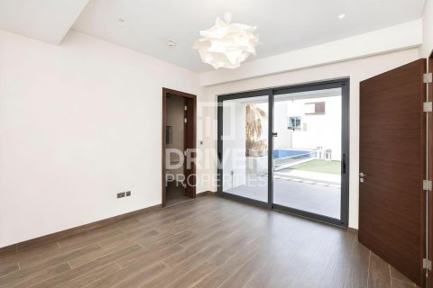Villa en alquiler en Mohammed Bin Rashid City, Dubai, EAU 4 dormitorios, 559.09 m2 № 745214 - foto 6
