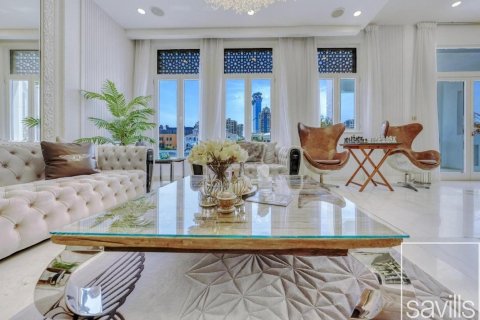 Palm Jumeirah, Dubai, UAE의 임대용 빌라 침실 6개, 1245.46제곱미터 번호 747668 - 사진 9