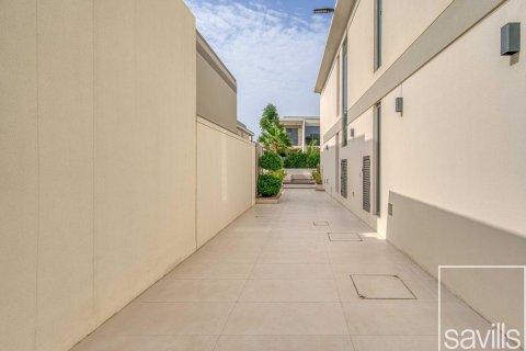 Villa in Tilal Al Ghaf, Dubai, UAE 4 bedrooms, 418.71 sq.m. № 747664 - photo 13