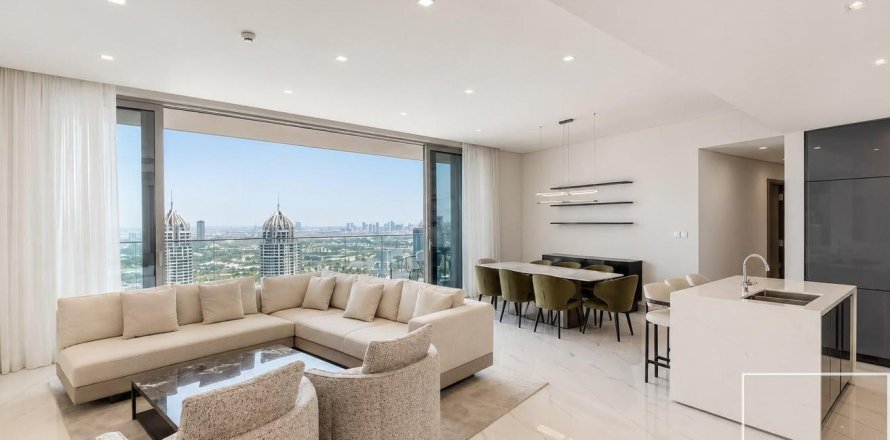 דירה ב Dubai Marina, Dubai, איחוד האמירויות 3 חדרי שינה, 241.08 מ"ר מספר 747667