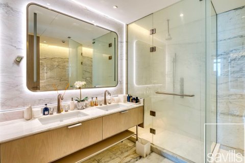 Apartament de închiriat în Jumeirah, Dubai, EAU 3 dormitoare, 300.91 mp.  №747666 - poză 17