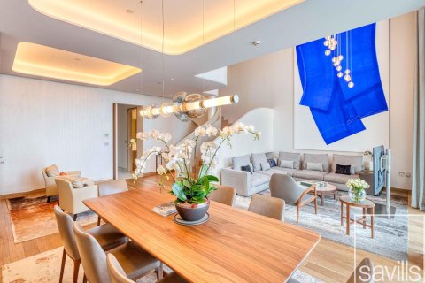 Apartament de închiriat în Jumeirah, Dubai, EAU 3 dormitoare, 300.91 mp.  №747666 - poză 2