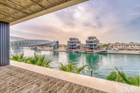Apartament de închiriat în Jumeirah, Dubai, EAU 3 dormitoare, 300.91 mp.  №747666 - poză 25